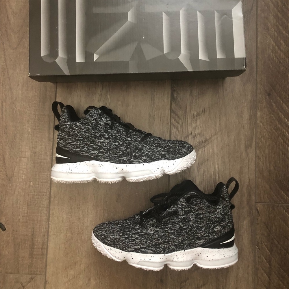 Brand new LeBron 15 Ashes